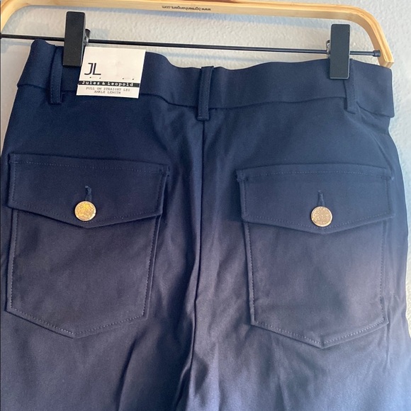 Jules & Leopold Black Straight Leg Pants with Comfortable Fit - Picture 7 of 7